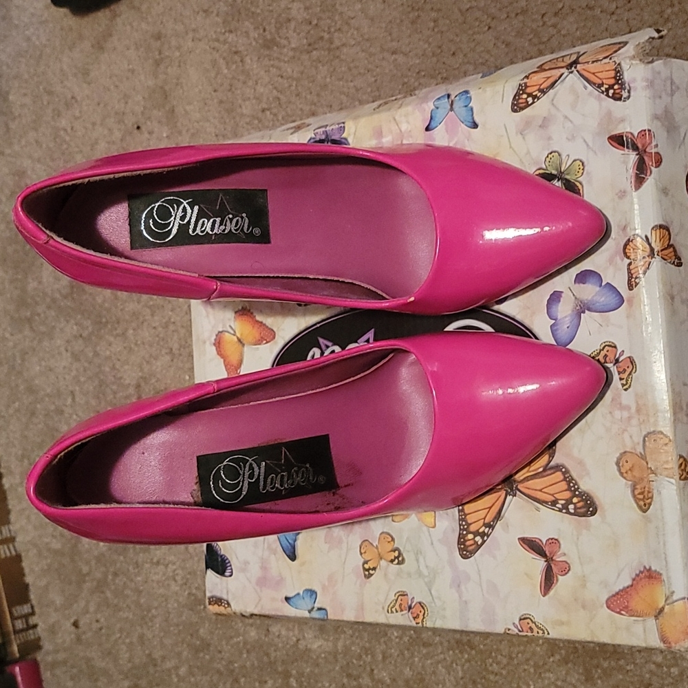 Pink Pumps